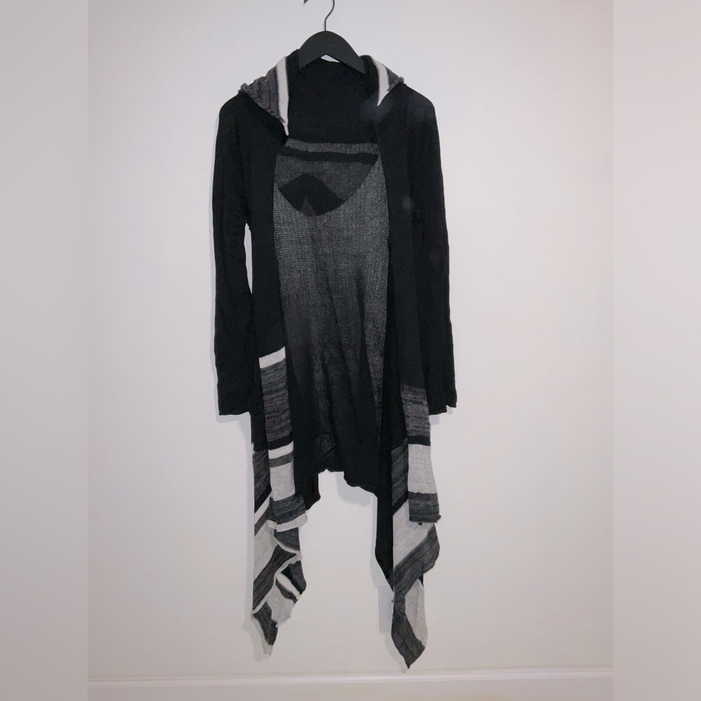 Elan hooded long cardigan s/m NWOT